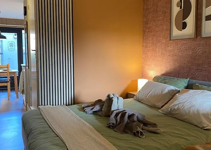 Apartment Met Jacuzzi In Huizen